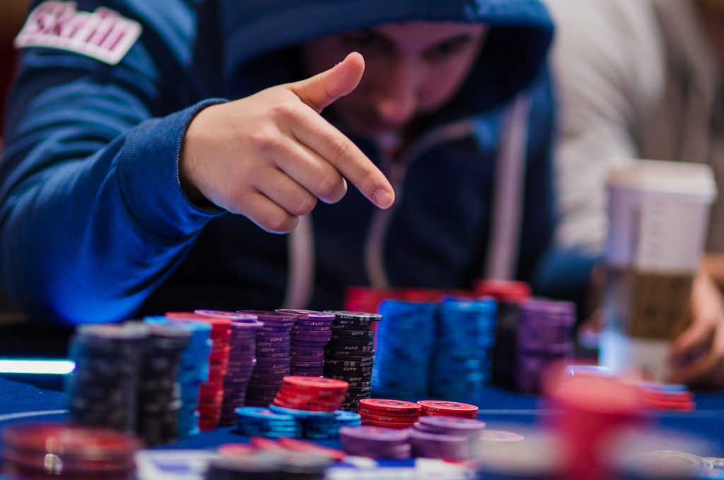 Poker and Math Skills: Why Counts Matter at the Table